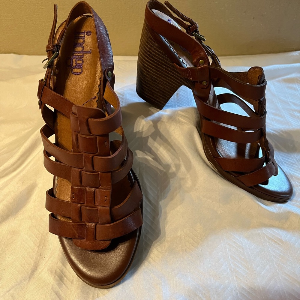 Clarks Inigo Leather Sandals